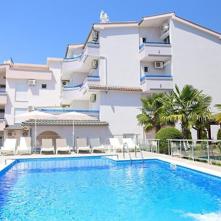 Victoria Apartments Улцинь Екстер'єр фото