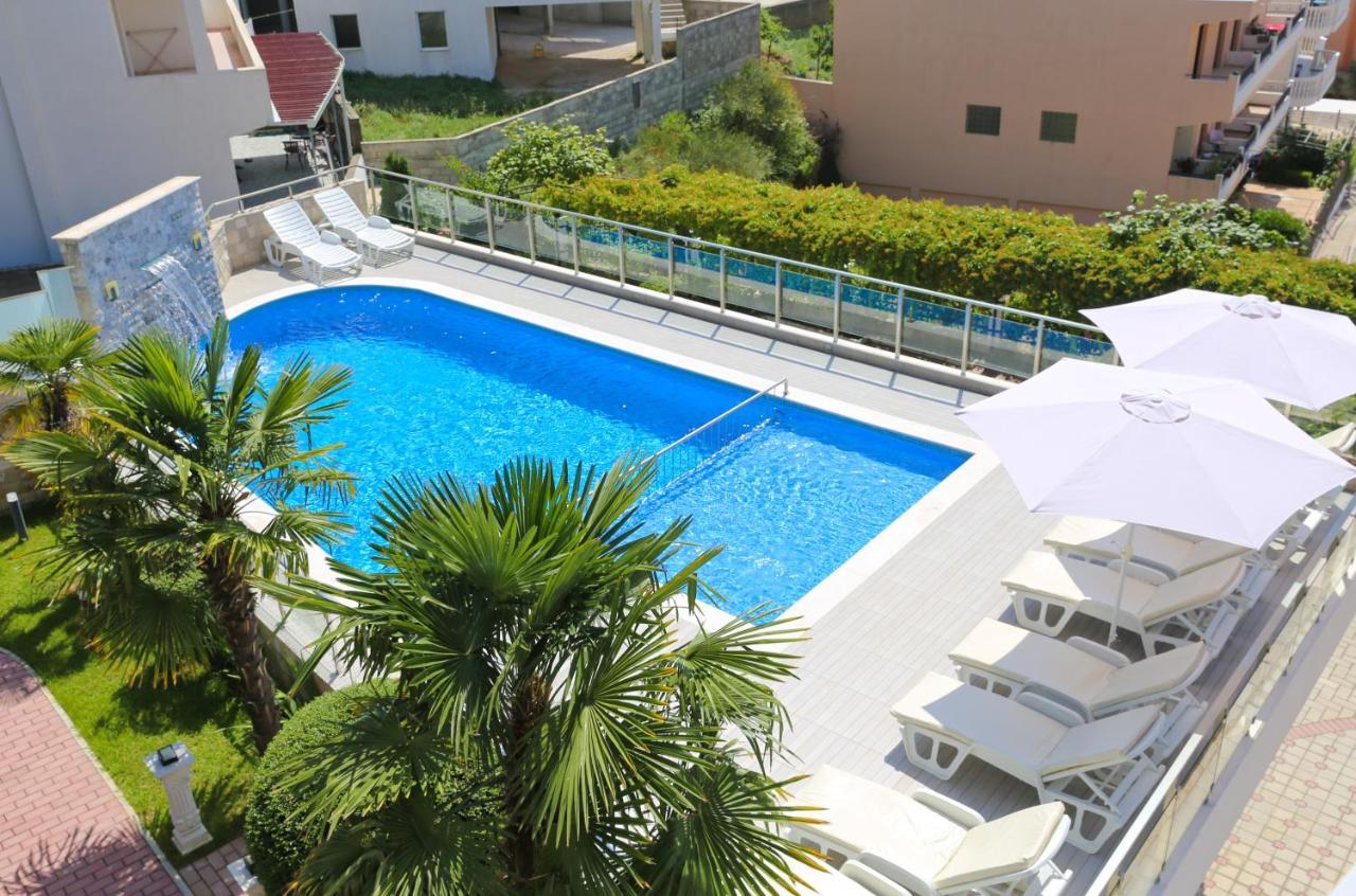 Victoria Apartments Улцинь Екстер'єр фото