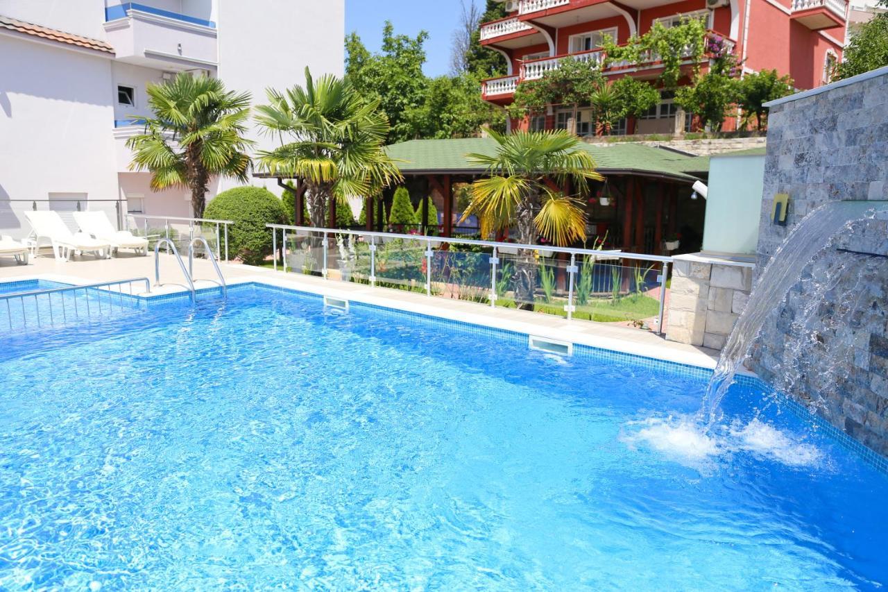 Victoria Apartments Улцинь Екстер'єр фото